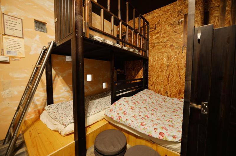 Sha Feng Lu Dian Bed and Breakfast Magong Exteriör bild