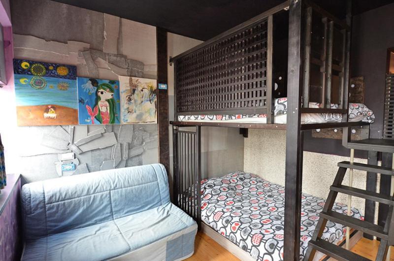 Sha Feng Lu Dian Bed and Breakfast Magong Exteriör bild